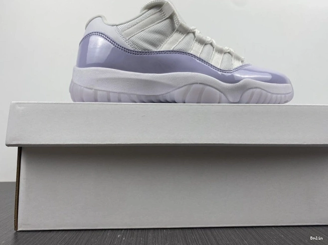 Bmlin Shoes AH7860-101 Violet Air 11 Low Jordan WMNS Pure 0801